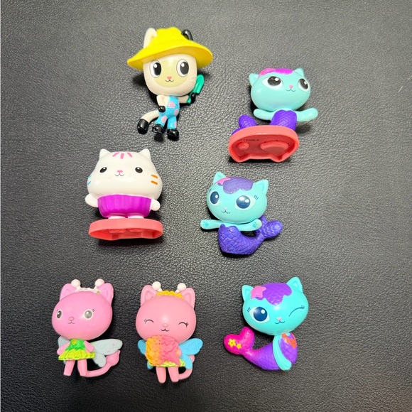 Gabby Dollhouse Assorted Figures Set - Picture 4 of 4